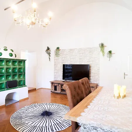 Apartamento Tamliving Mureck-neu-voll Ausgesattet-kueche-smart Tv-wifi-parken Frei Mureck