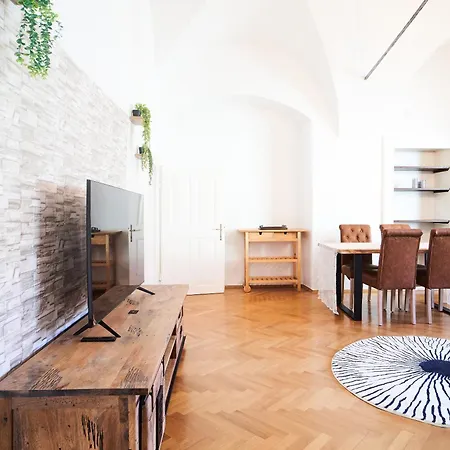 Daire Mur Living Klein