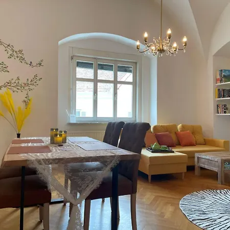 Tamliving Mureck-neu-voll Ausgesattet-kueche-smart Tv-wifi-parken Frei Lejlighed