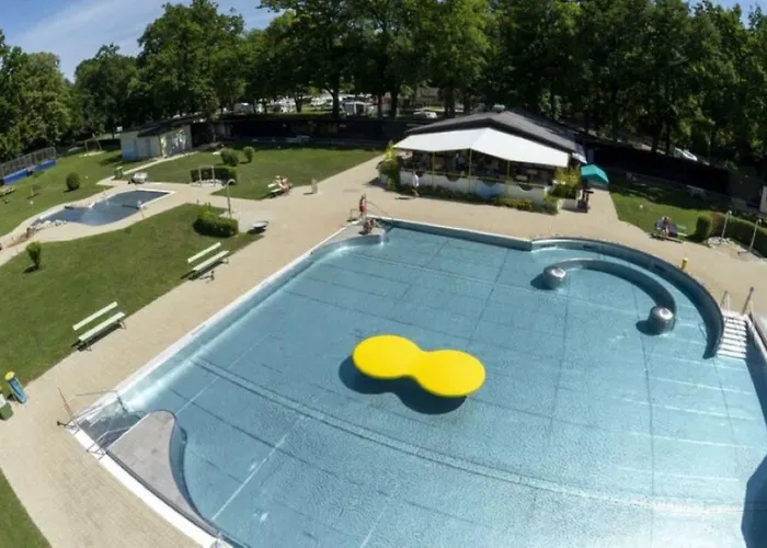 Komfortferienwohnung Mureck-neu-kueche-smart Tv-wifi-parken Frei Lägenhet *