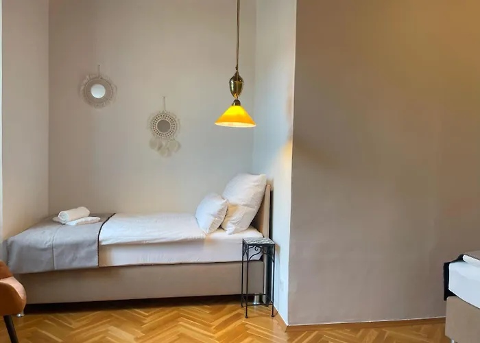 Komfortferienwohnung Mureck-neu-kueche-smart Tv-wifi-parken Frei Lägenhet Mureck